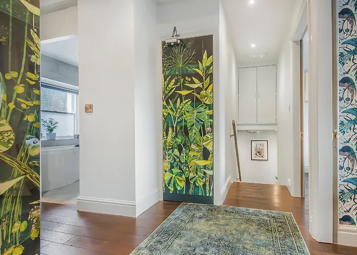 - Uk44955 Дом отдыха *