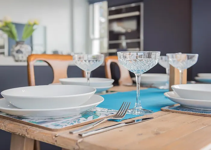 - Uk44955 Дом отдыха *