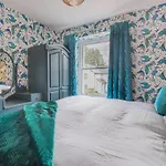 - Uk44955